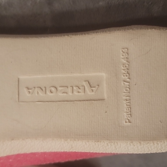 0472. EUC ~ How CUTE Are These? 😍 Pink w/Sequins ~ SPARKLY ✨️ 💖Size 7 ~ - Picture 7 of 7